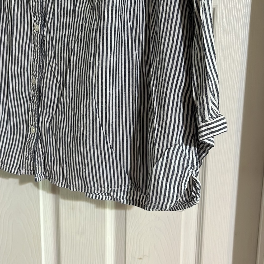 2/$10 Old Navy Striped Shirt - Picture 5 of 8
